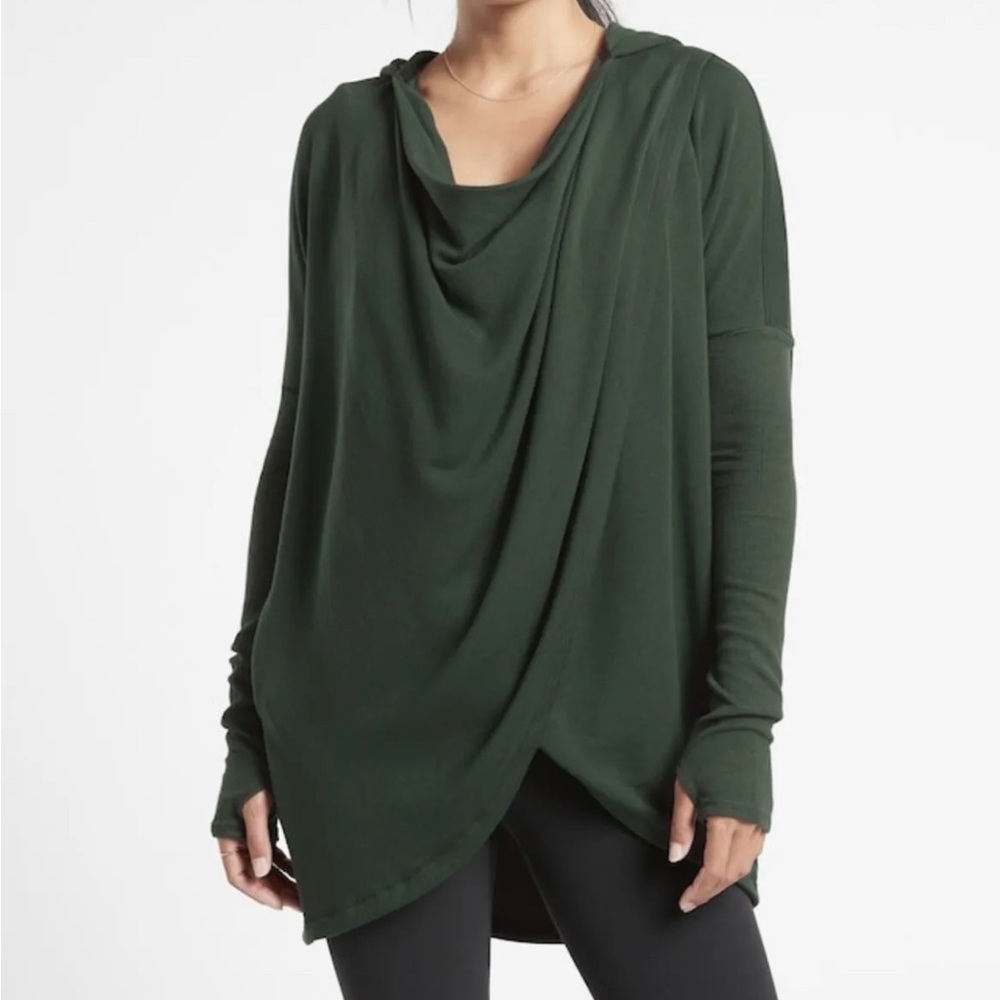 Athleta Purana Wrap Sweatshirt // Seaweed Snack size Med